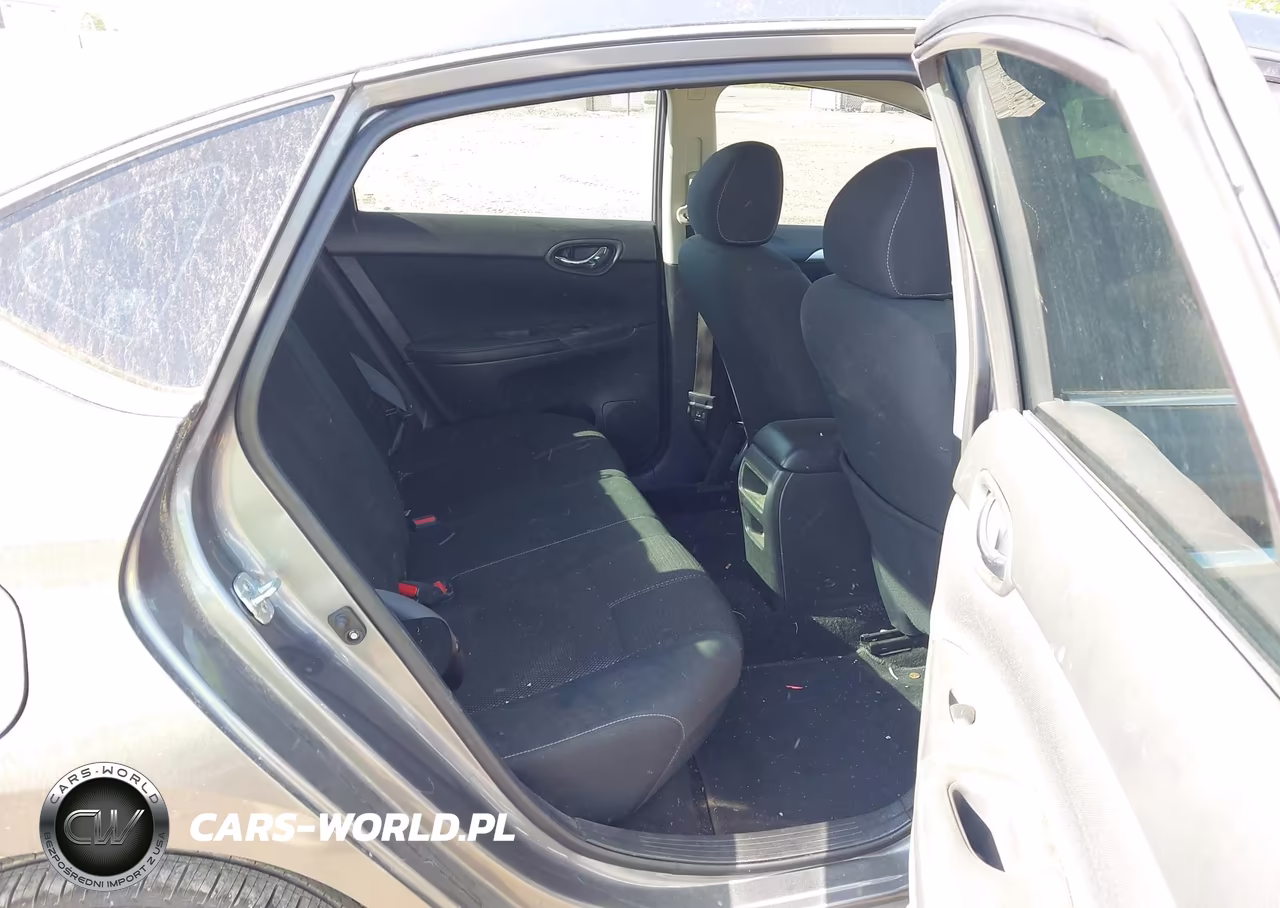 2018 Nissan Sentra S VIN:3N1AB7AP3JY240463 - 8