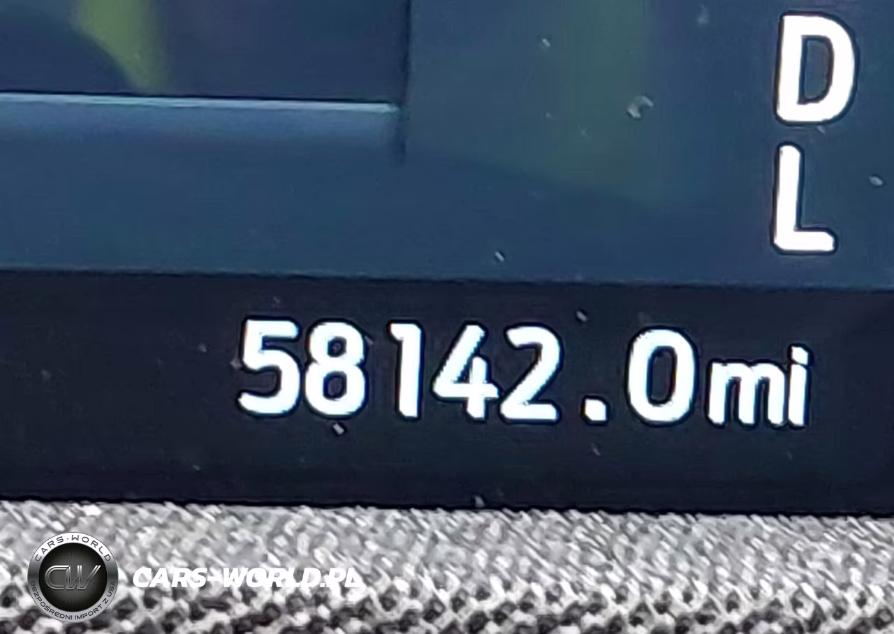 2021 Ford Mustang Mach-E Premium VIN:3FMTK3SUXMMA27553 - 15