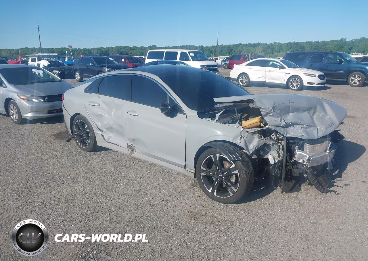 2022 Kia K5 Gt-Line – zdjęcie 1 z 16