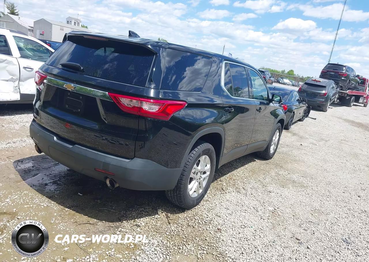 2018 Chevrolet Traverse Ls VIN:1GNERFKWXJJ280318 - 4