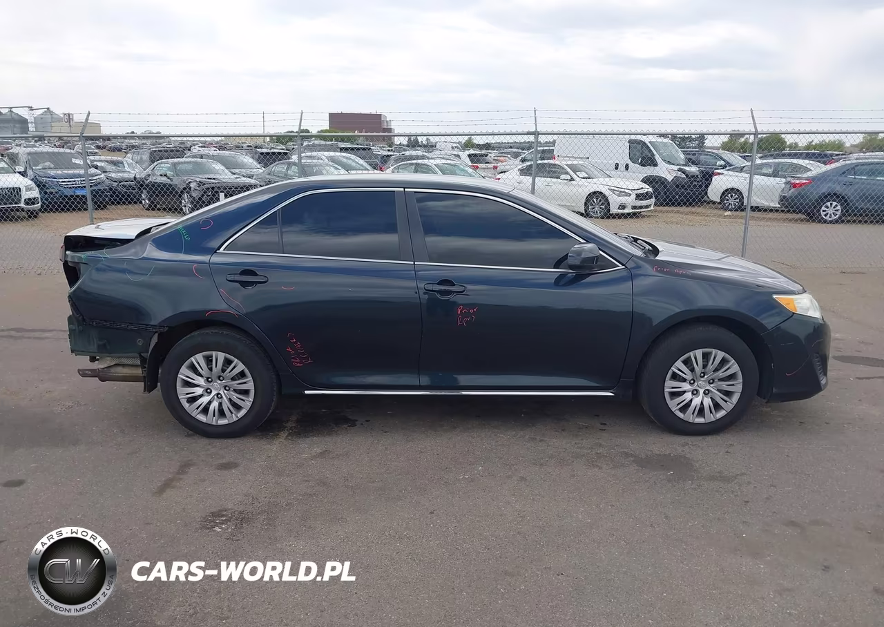 2013 Toyota Camry Le VIN:4T1BF1FK5DU276738 - 14