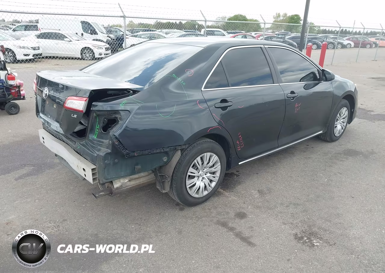 2013 Toyota Camry Le VIN:4T1BF1FK5DU276738 - 4