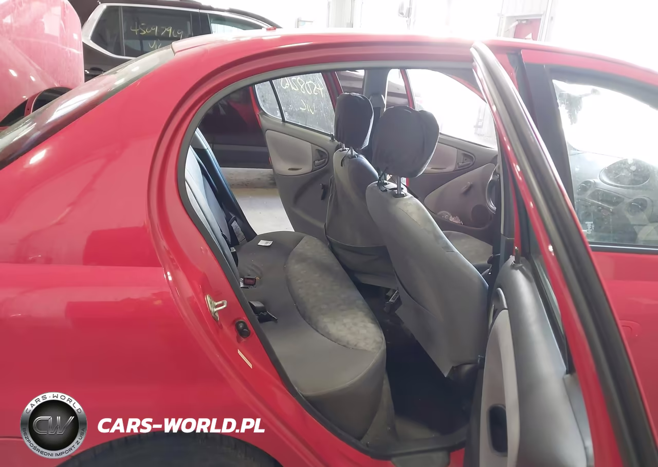 2002 Toyota Echo VIN:JTDBT123020248331 - 8