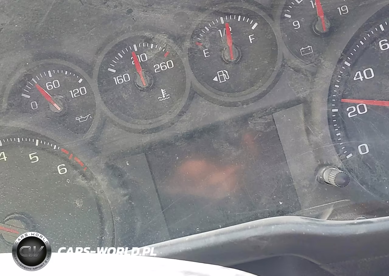 2025 GMC Sierra 1500 VIN:3GTNUAEK7SG180599 - 15