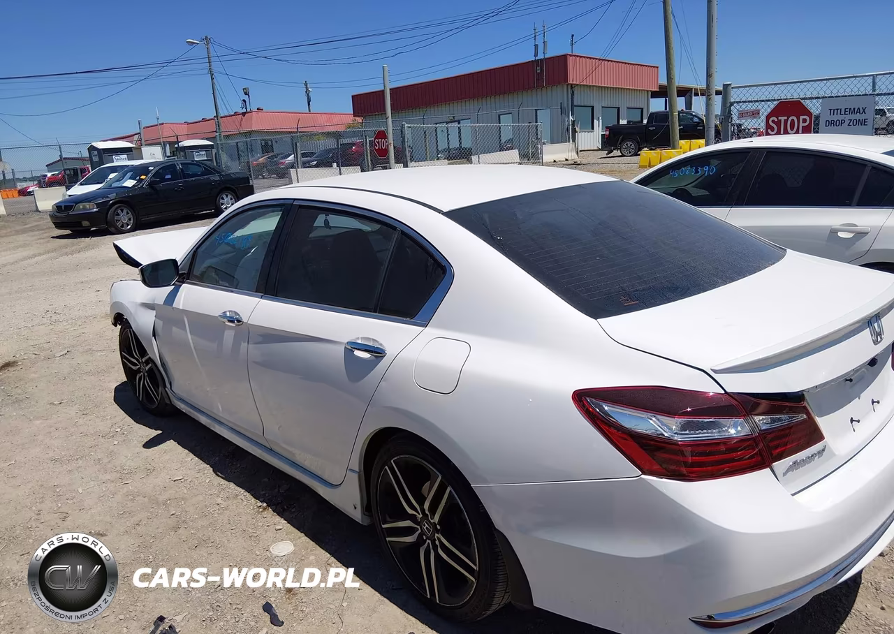 2017 Honda Accord Sport Se VIN:1HGCR2F10HA137171 - 3