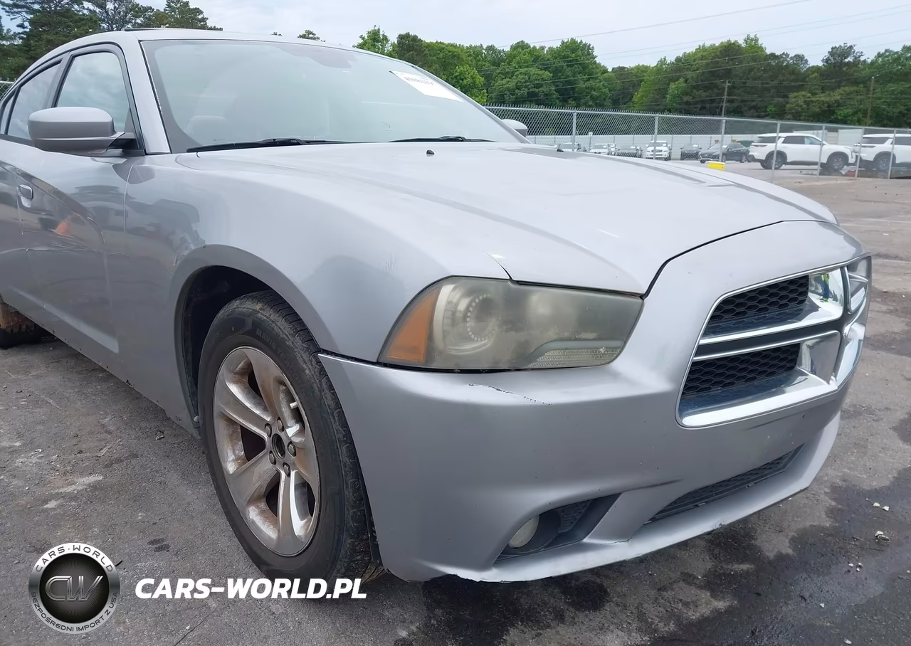 2011 Dodge Charger VIN:2B3CL3CG2BH521073 - 6
