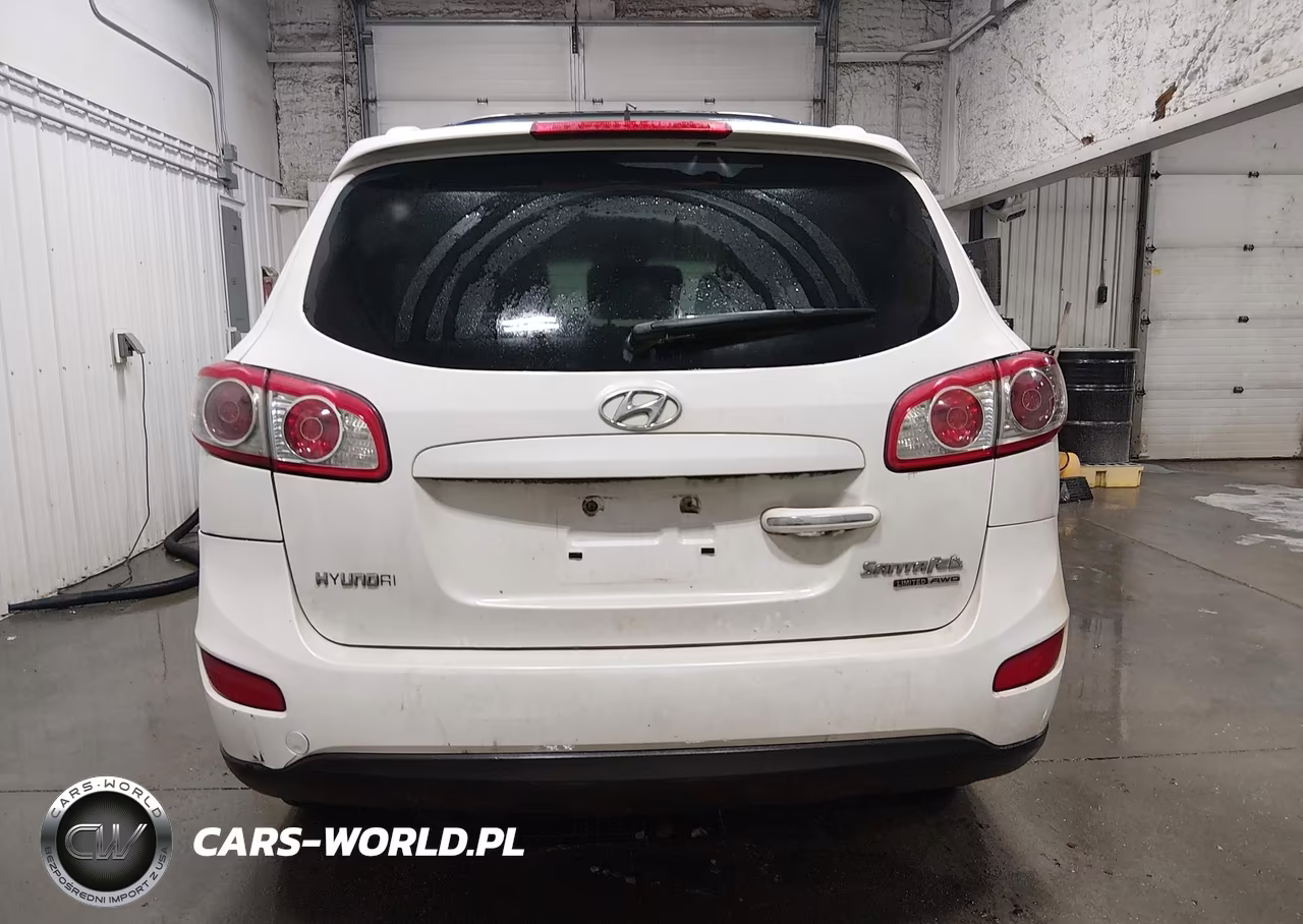 2011 Hyundai Santa Fe Limited V6 VIN:5XYZKDAG1BG034143 - 16