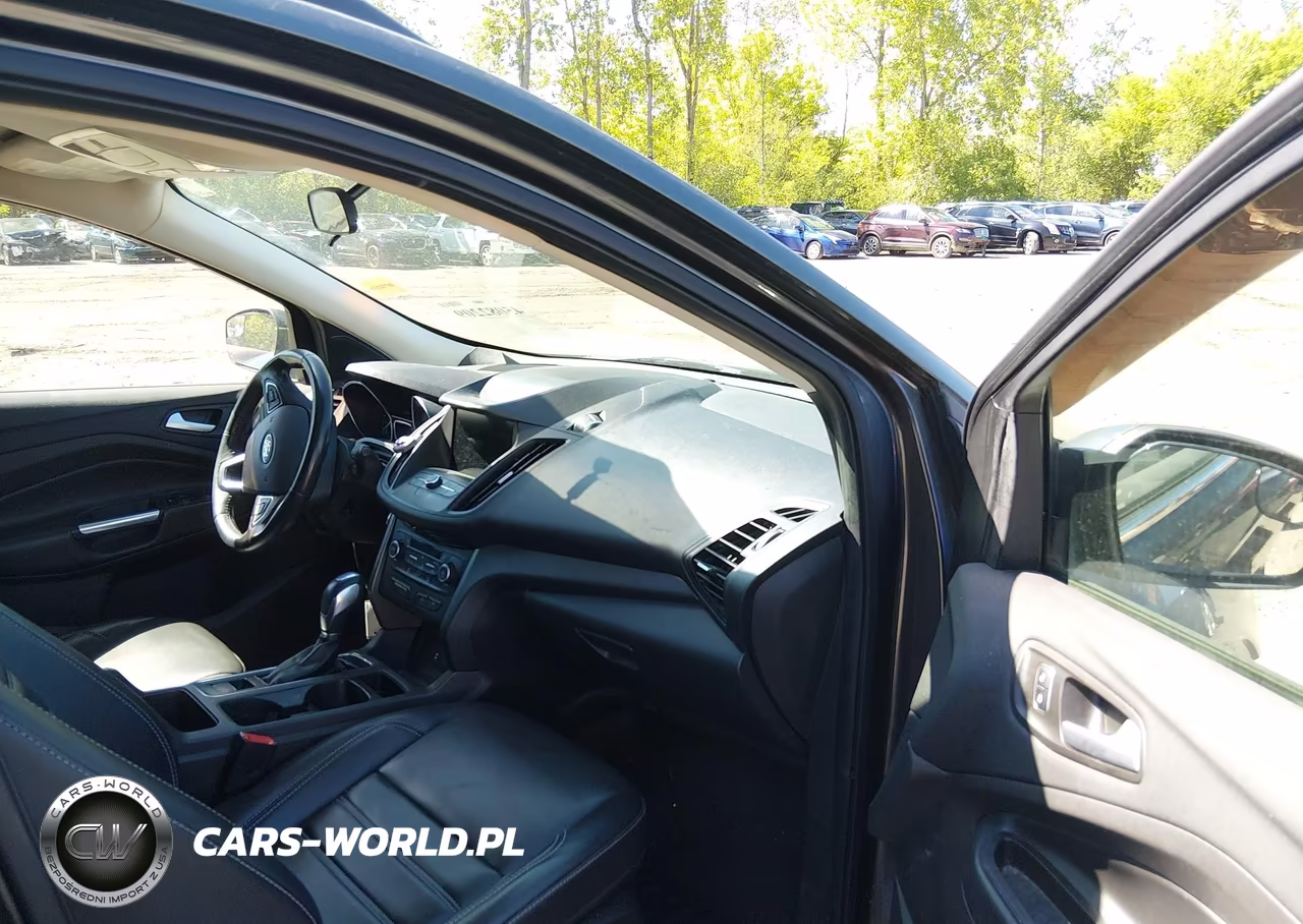 2019 Ford Escape Sel VIN:1FMCU9HD6KUA93353 - 5