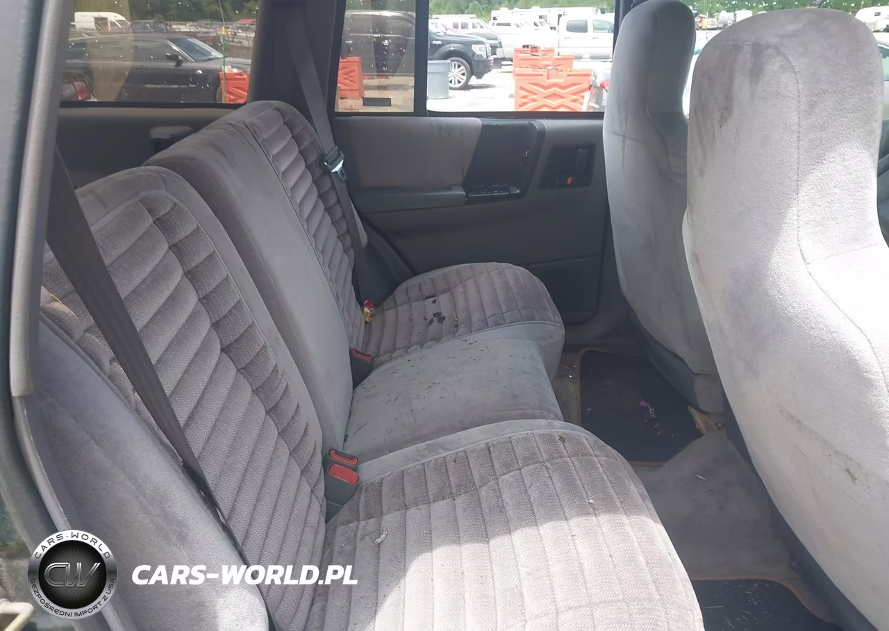 1993 Jeep Grand Cherokee Laredo VIN:1J4GZ58S3PC531266 - 8