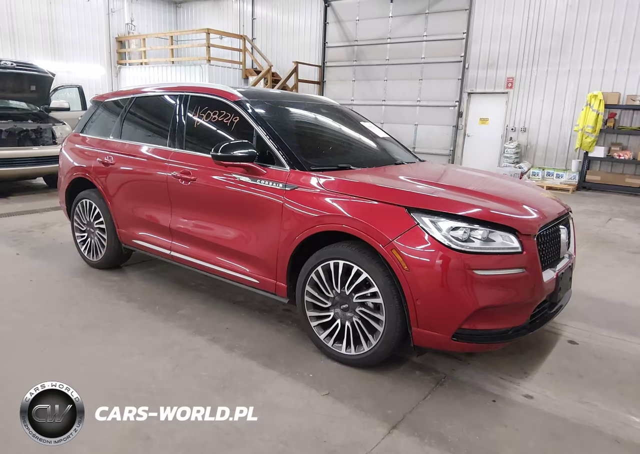 2021 Lincoln Corsair Reserve – zdjęcie 1 z 18