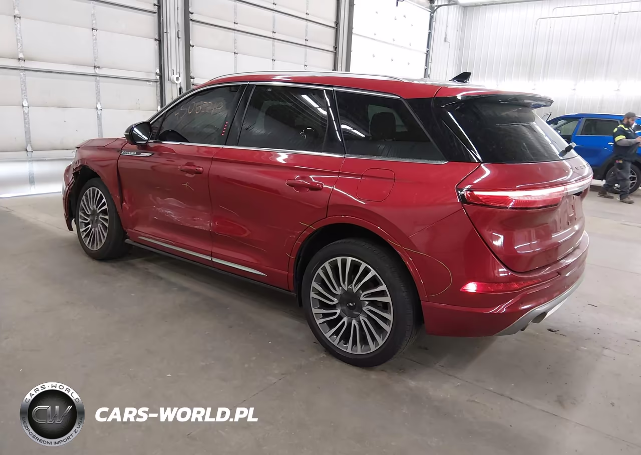 2021 Lincoln Corsair Reserve VIN:5LMCJ2DH8MUL08420 - 3