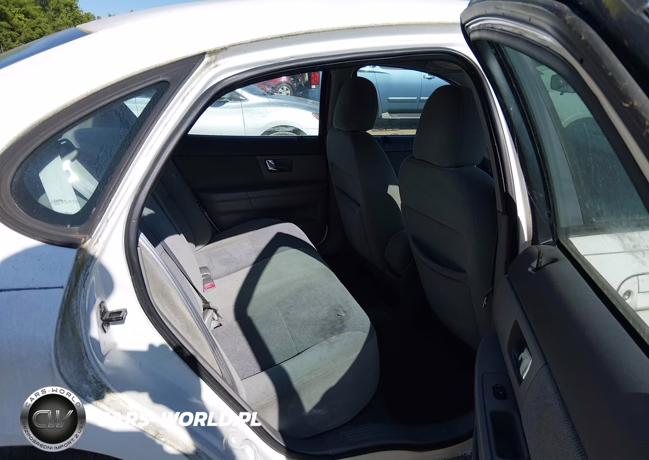 2000 Ford Taurus Ses VIN:1FAFP55U4YA271315 - 8