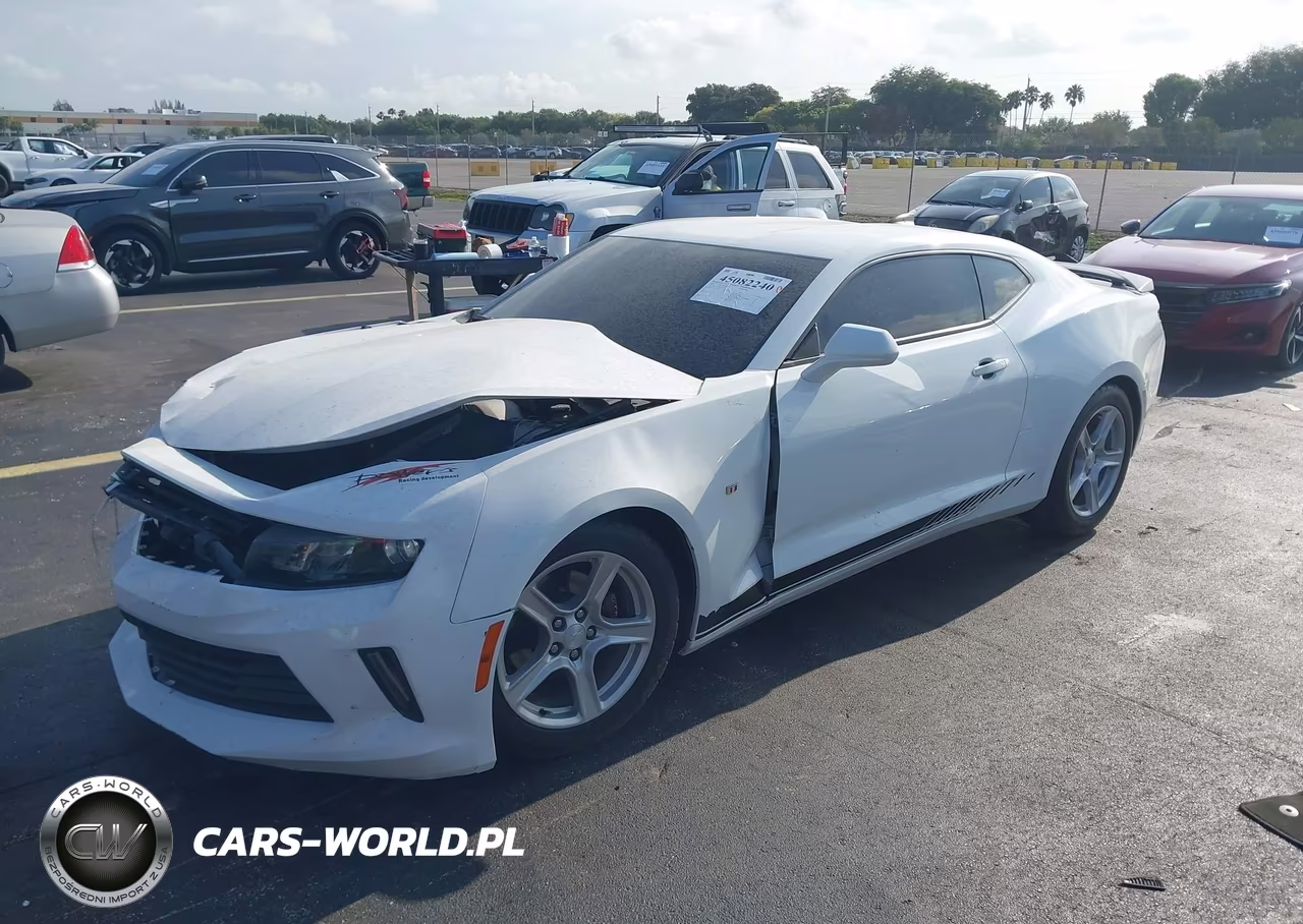 2018 Chevrolet Camaro 1Ls VIN:1G1FA1RX6J0158043 - 2