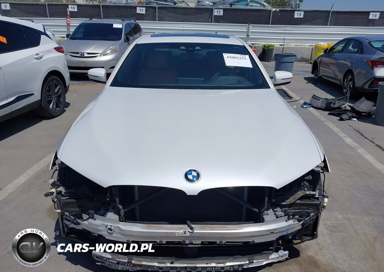 2019 BMW 530E Iperformance VIN:WBAJA9C54KB253971 - 13