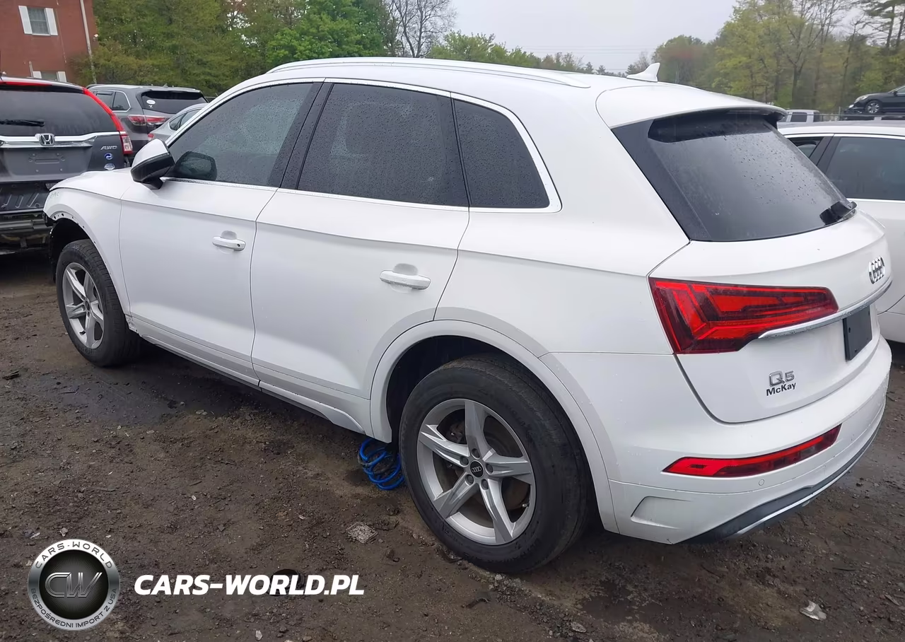 2021 Audi Q5 Premium 45 Tfsi Quattro S Tronic VIN:WA1AAAFY0M2021651 - 3