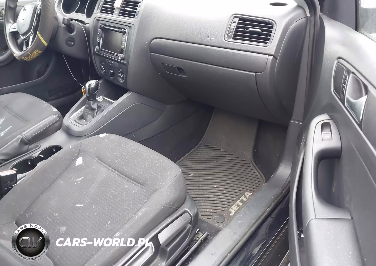 VOLKSWAGEN JETTA VIN:3VW2K7AJ3FM418672 - 5