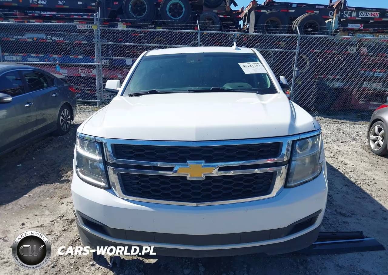 2017 Chevrolet Suburban Lt VIN:1GNSCHKC8HR190859 - 12