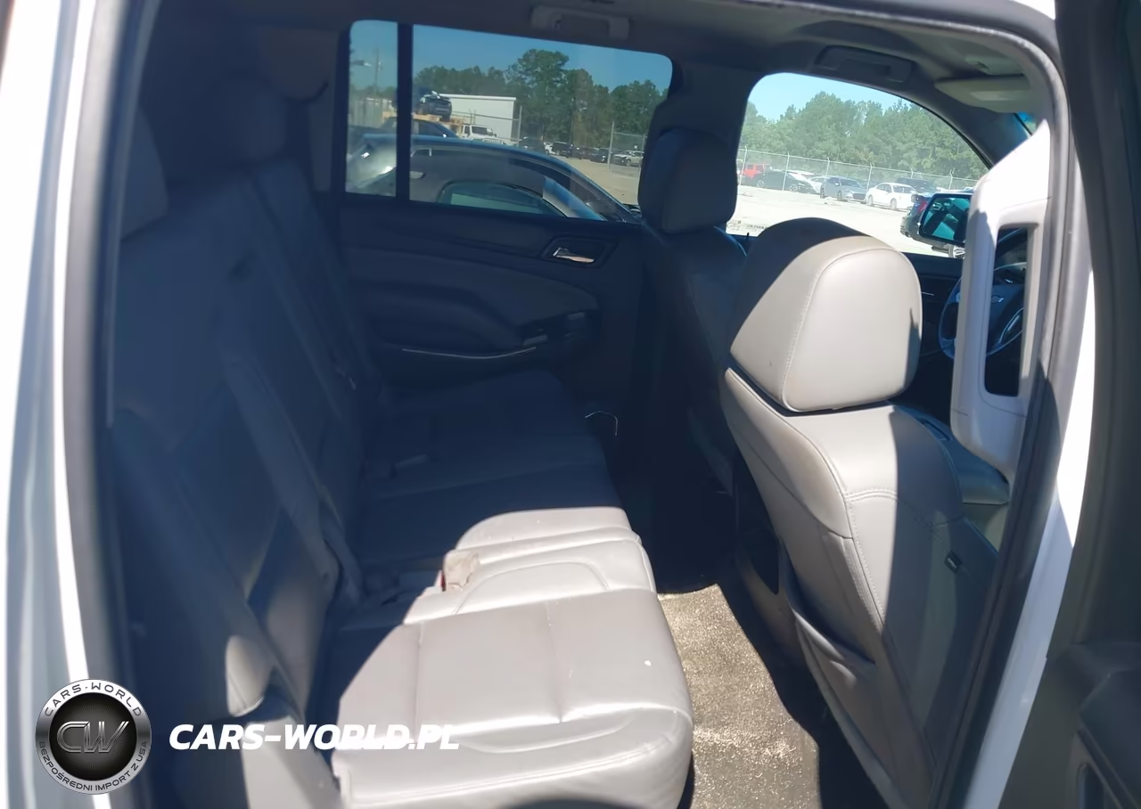 2017 Chevrolet Suburban Lt VIN:1GNSCHKC8HR190859 - 8
