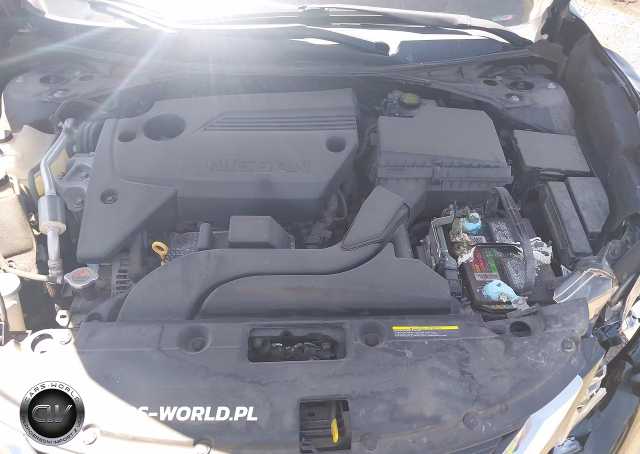2018 Nissan Altima 2.5 S VIN:1N4AL3AP0JC121514 - 10