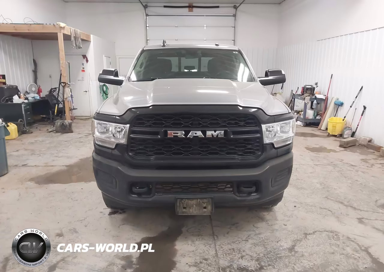 2020 Ram 2500 VIN:3C6UR5CJ9LG236789 - 13