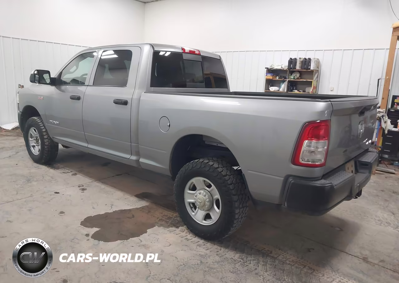 2020 Ram 2500 VIN:3C6UR5CJ9LG236789 - 3