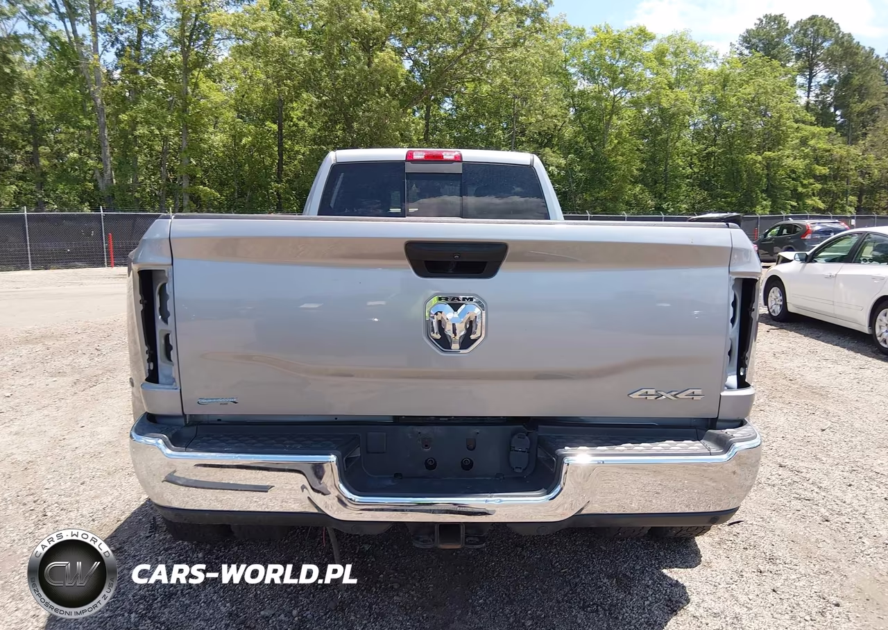 2022 Ram 3500 Tradesman 4X4 8' Box VIN:3C63RRGL5NG293430 - 16