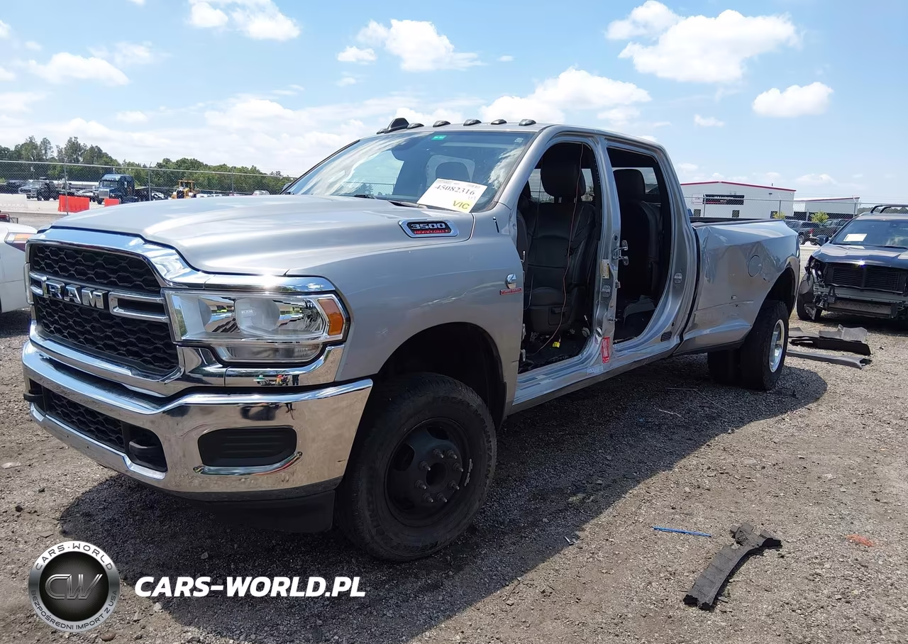 2022 Ram 3500 Tradesman 4X4 8' Box VIN:3C63RRGL5NG293430 - 2