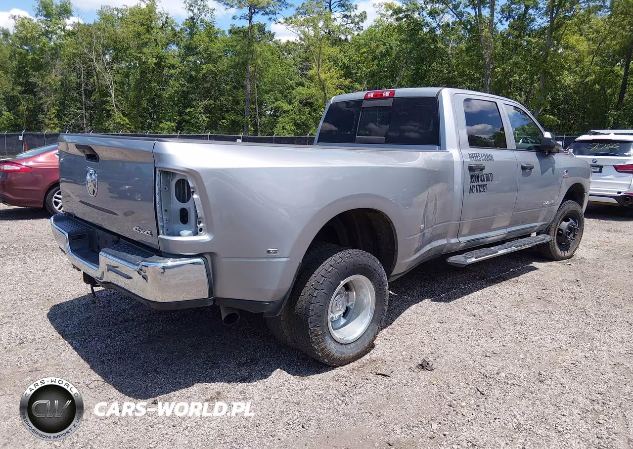 2022 Ram 3500 Tradesman 4X4 8' Box VIN:3C63RRGL5NG293430 - 4