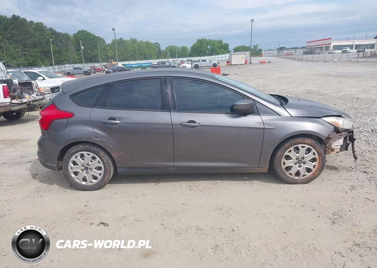 2012 Ford Focus Se VIN:1FAHP3K22CL232123 - 13