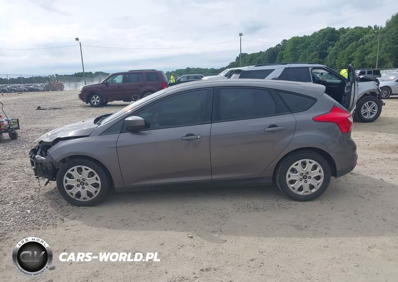 2012 Ford Focus Se VIN:1FAHP3K22CL232123 - 14