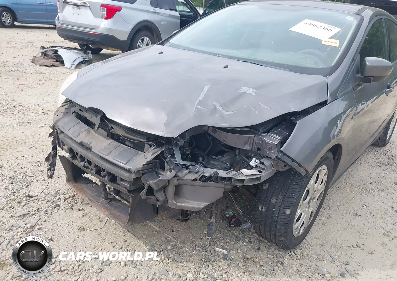 2012 Ford Focus Se VIN:1FAHP3K22CL232123 - 6