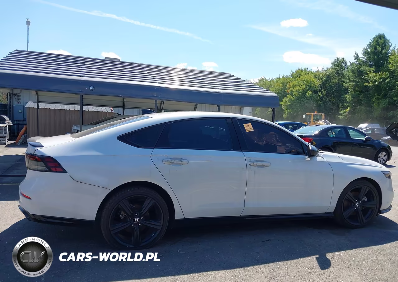 2023 Honda Accord Hybrid Sport-L VIN:1HGCY2F70PA024360 - 12