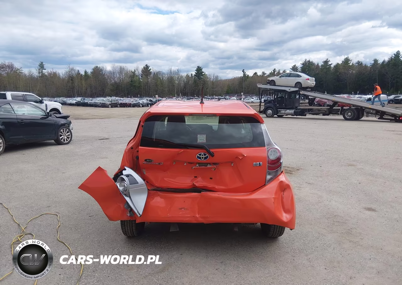 2012 Toyota Prius C One VIN:JTDKDTB33C1009294 - 16