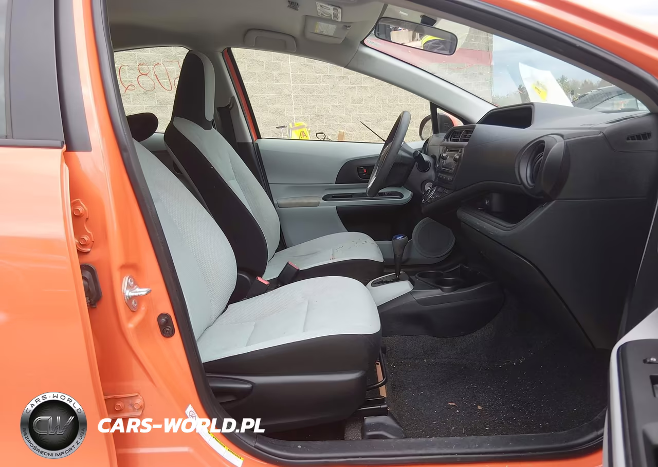 2012 Toyota Prius C One VIN:JTDKDTB33C1009294 - 5