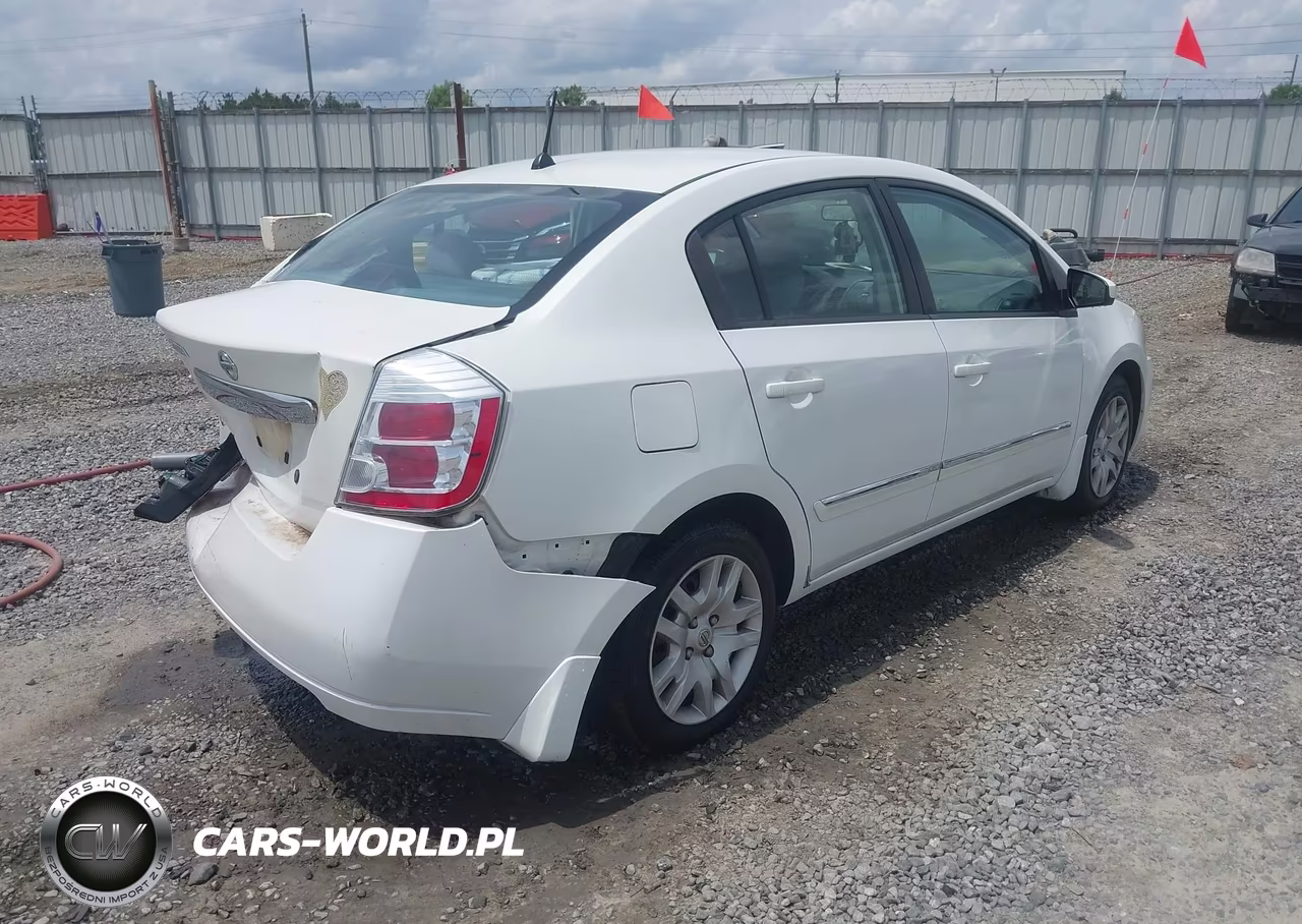 2010 Nissan Sentra 2.0S VIN:3N1AB6AP1AL673707 - 4