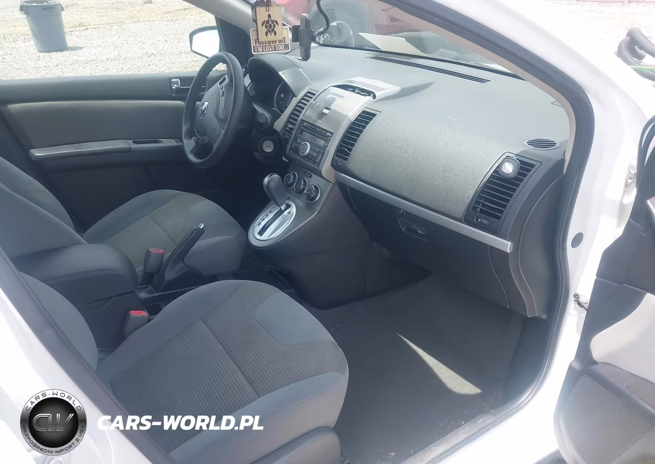 2010 Nissan Sentra 2.0S VIN:3N1AB6AP1AL673707 - 5