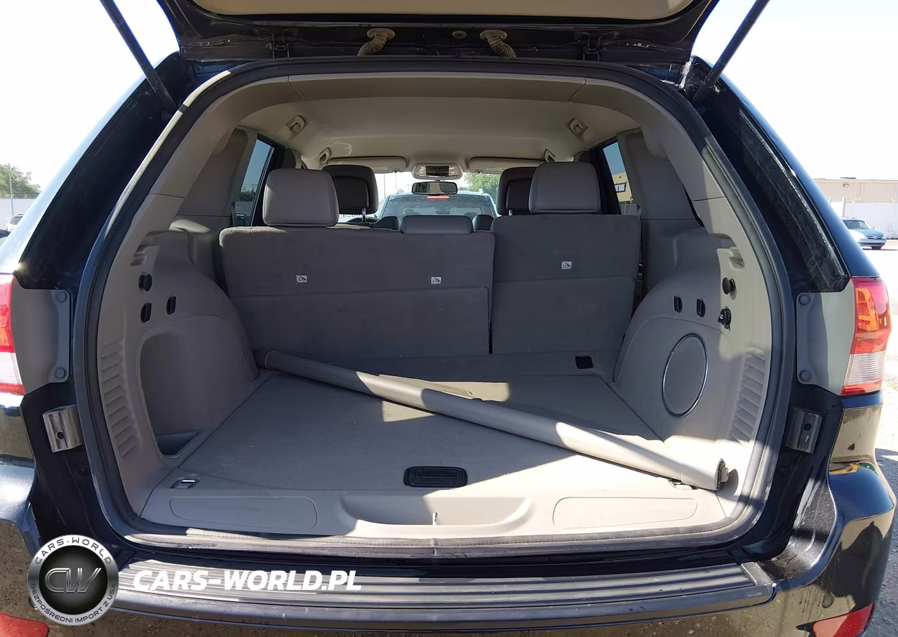 2012 Jeep Grand Cherokee Laredo VIN:1C4RJFAG2CC302931 - 16