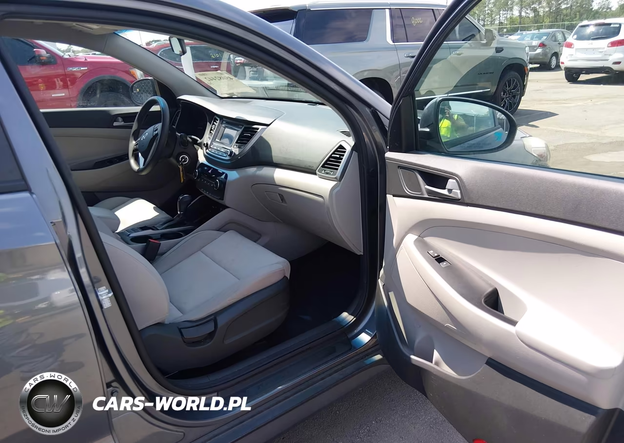2018 Hyundai Tucson Se VIN:KM8J2CA44JU700899 - 5