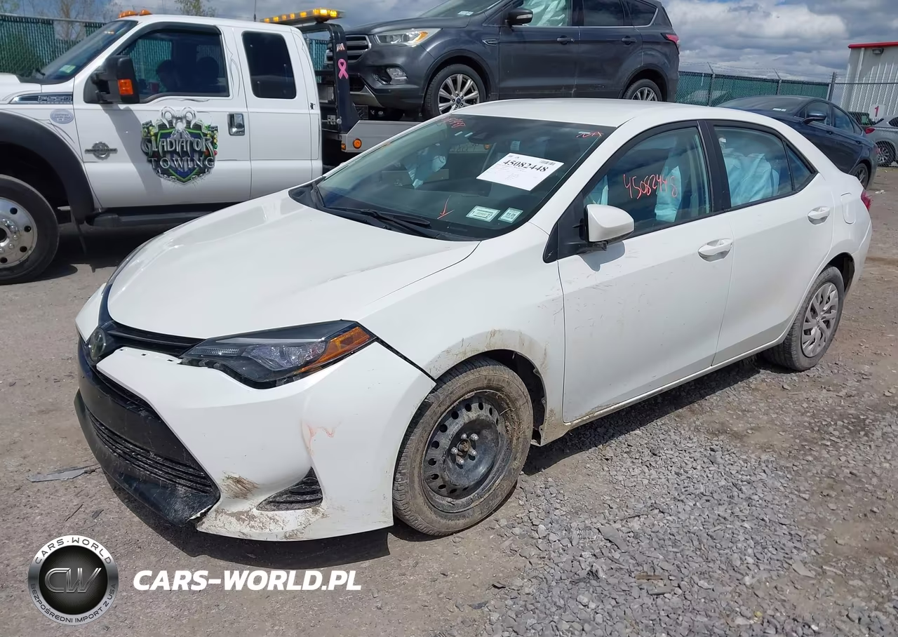 2017 Toyota Corolla Le VIN:5YFBURHE2HP578927 - 2