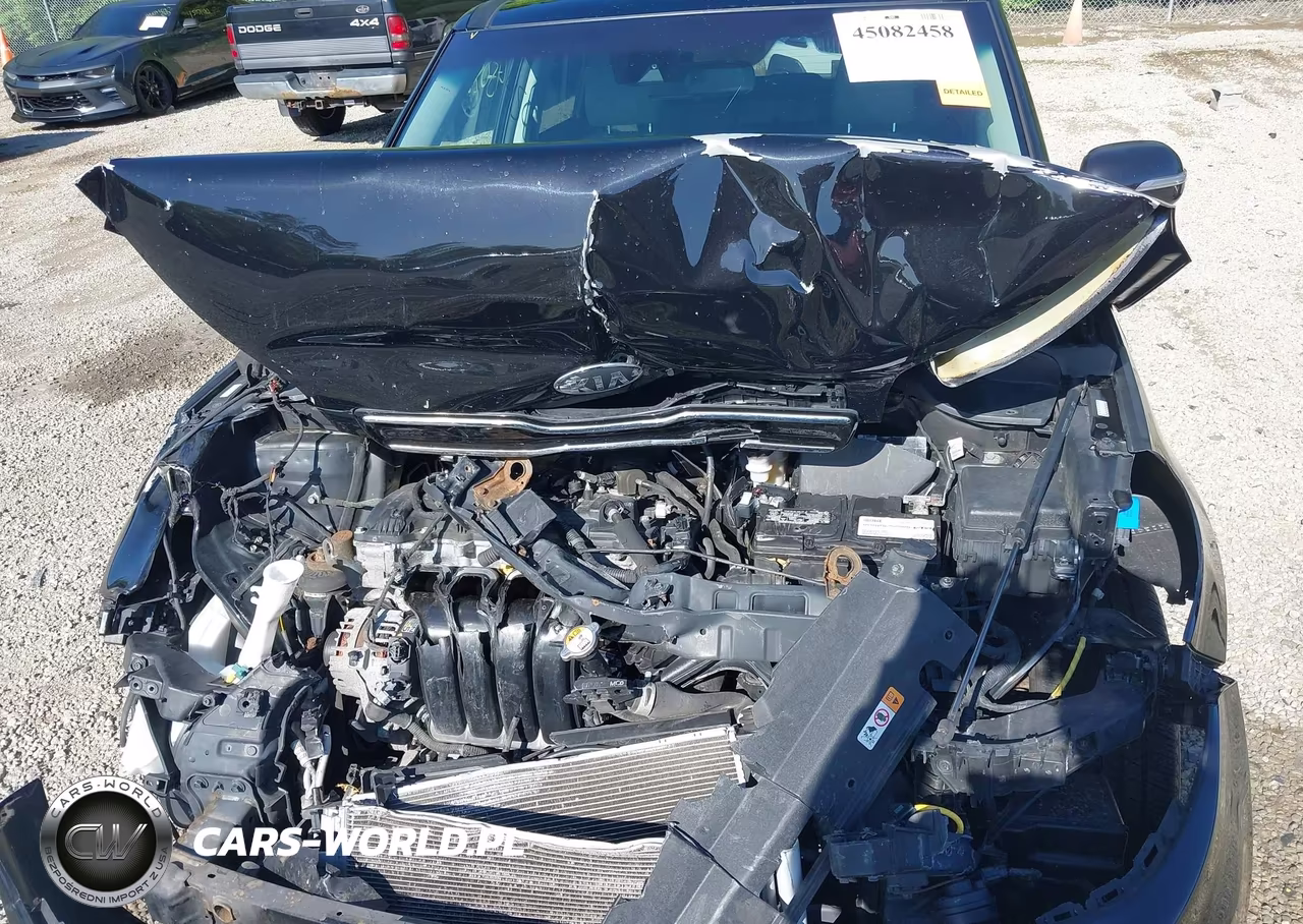 2017 Kia Soul + VIN:KNDJP3A5XH7498772 - 10