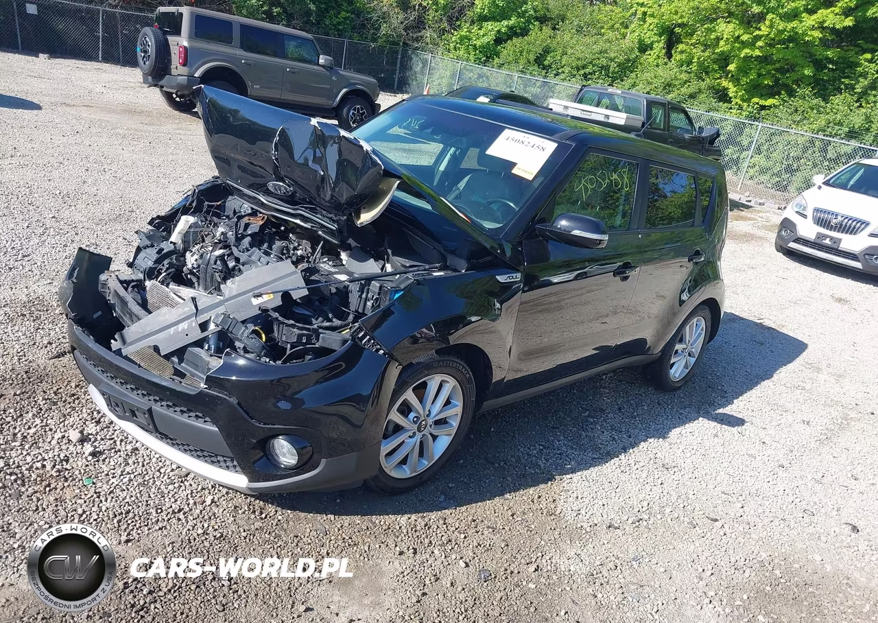 2017 Kia Soul + VIN:KNDJP3A5XH7498772 - 2