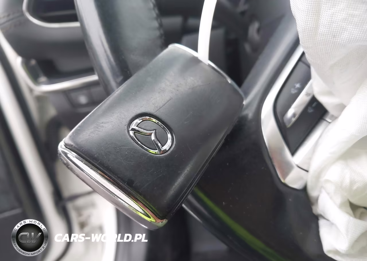 2020 Mazda Mazda3 Preferred Package VIN:3MZBPBDM9LM134064 - 11