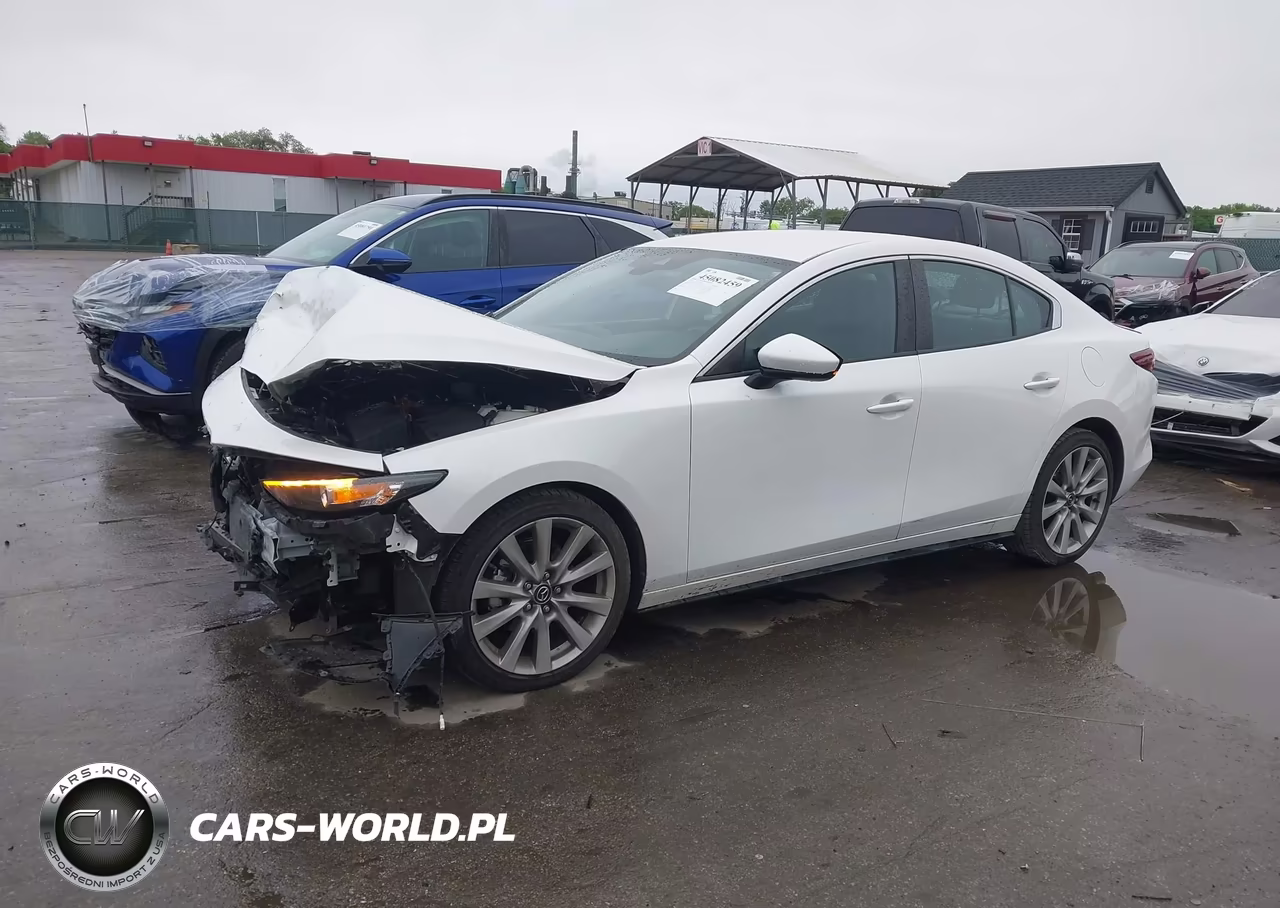 2020 Mazda Mazda3 Preferred Package VIN:3MZBPBDM9LM134064 - 2