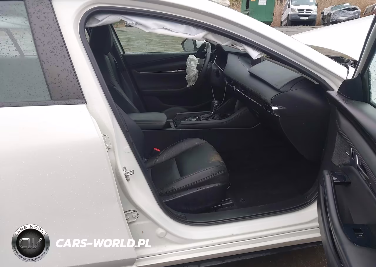 2020 Mazda Mazda3 Preferred Package VIN:3MZBPBDM9LM134064 - 5