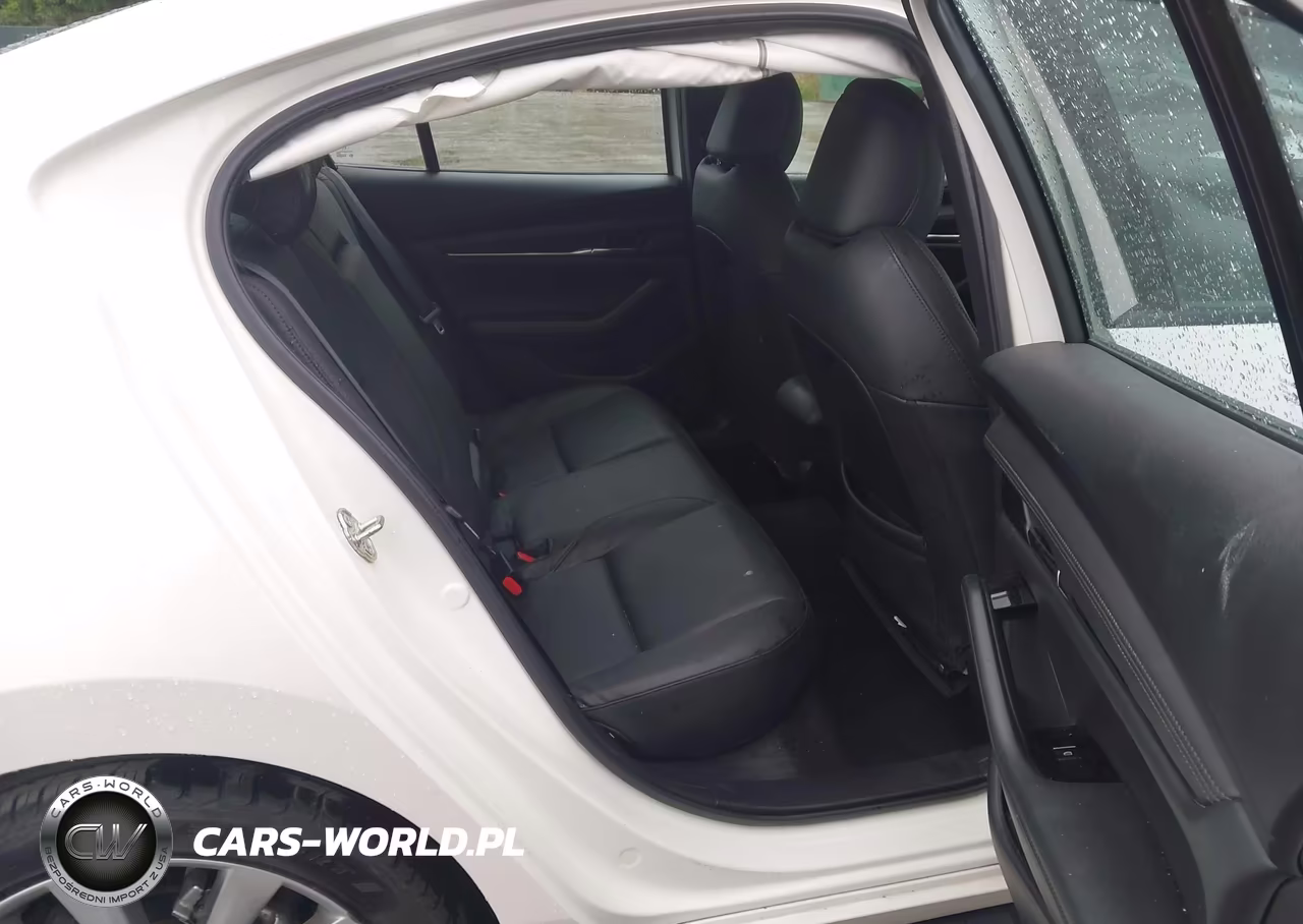 2020 Mazda Mazda3 Preferred Package VIN:3MZBPBDM9LM134064 - 8