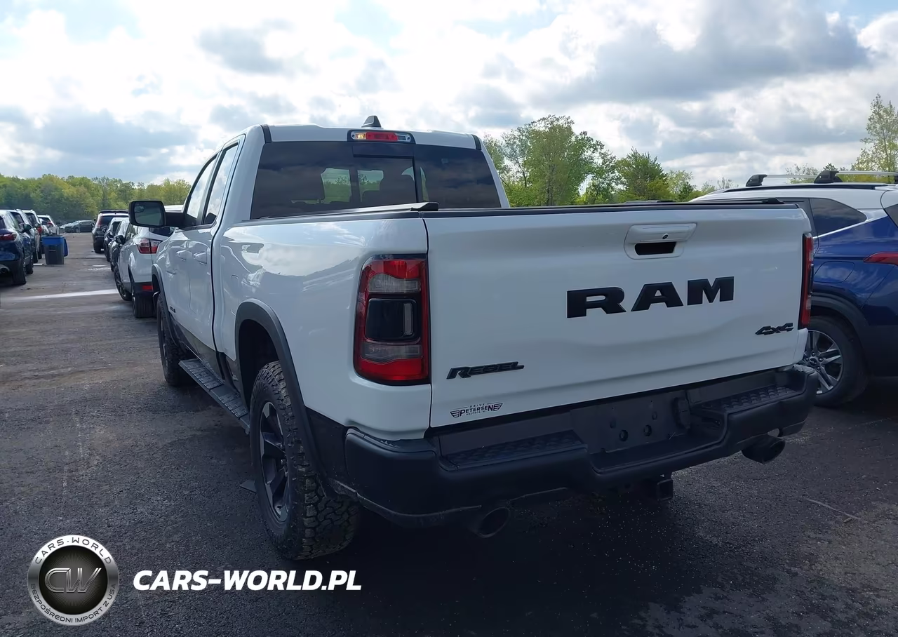 2019 Ram 1500 Rebel 4X4 6'4 Box VIN:1C6SRFETXKN551666 - 3