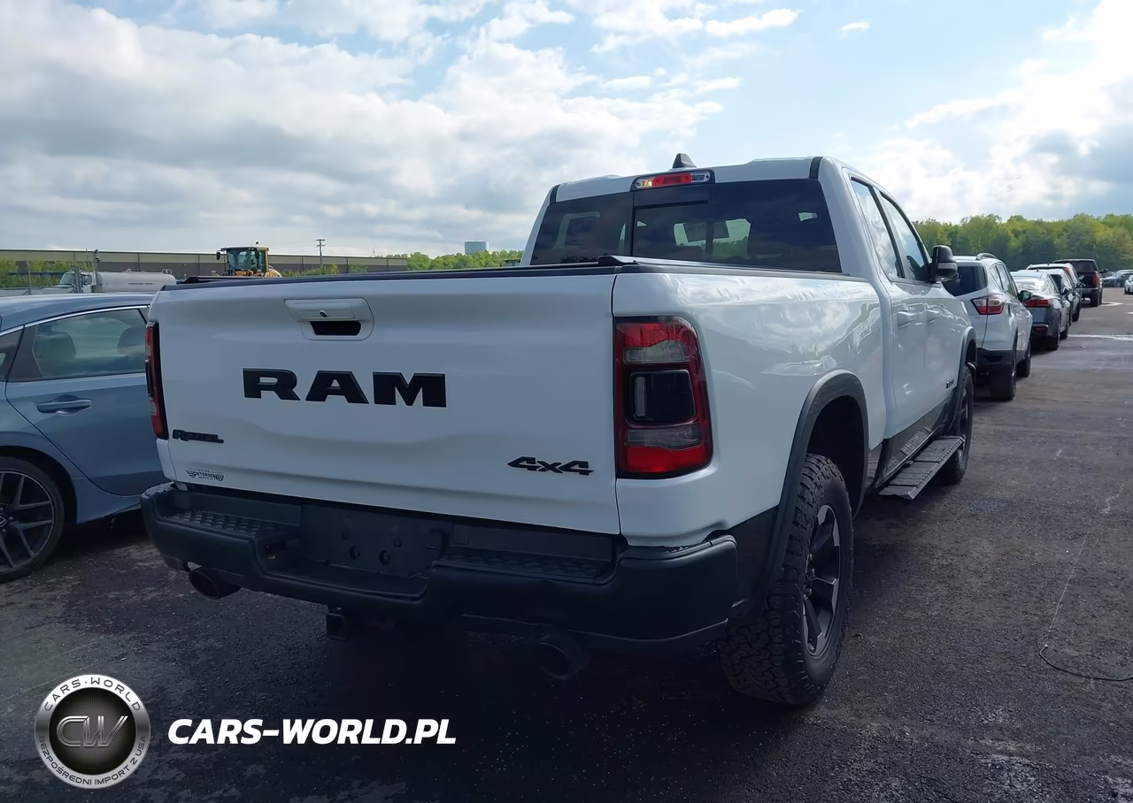 2019 Ram 1500 Rebel 4X4 6'4 Box VIN:1C6SRFETXKN551666 - 4