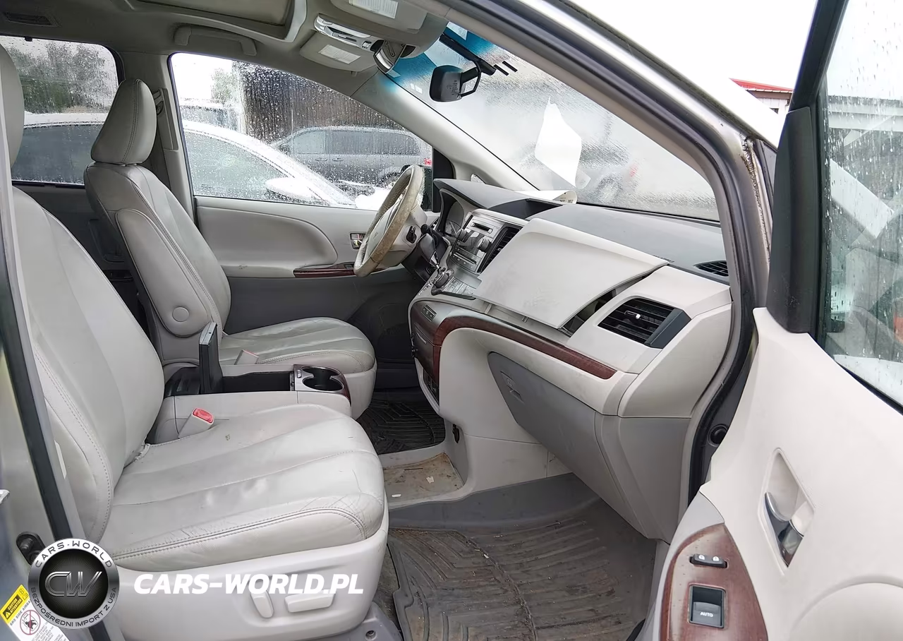 2012 Toyota Sienna Xle V6 8 Passenger VIN:5TDYK3DC4CS262480 - 5