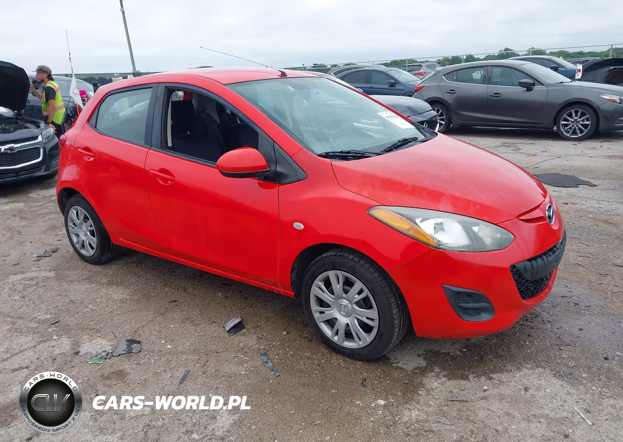 2014 Mazda Mazda2 Sport – zdjęcie 1 z 16