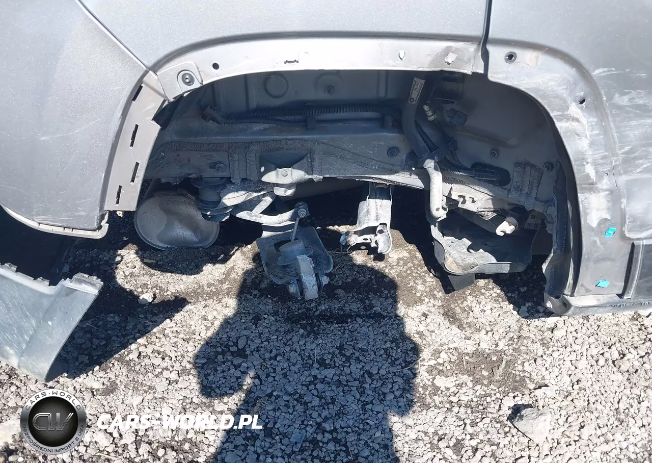 2016 Jeep Cherokee Latitude VIN:1C4PJLCB6GW125781 - 6